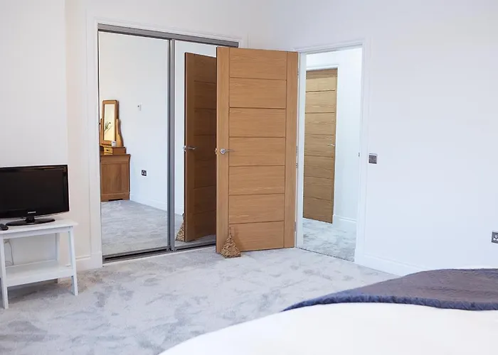 Panmure Apartment
